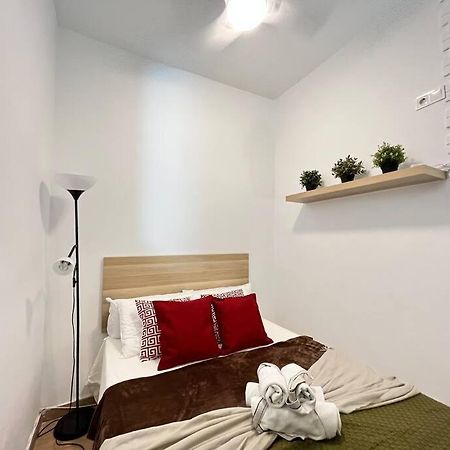 Piso Palma Madrid Temporal Apartment Exterior photo